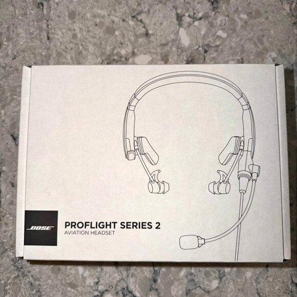 Bose Proflight Series 2 Aviation Headset - Picture 4 of 4